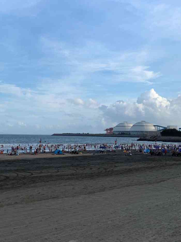 黑沙湾海浴场-"公司组织去海边游玩,就近选了江门黑沙滩.