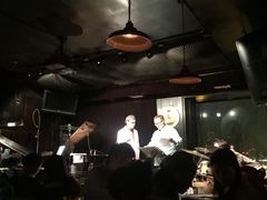 -东岸Cafe 爵士俱乐部
