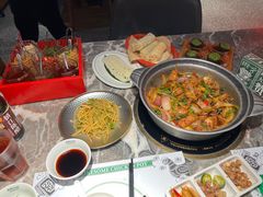 -禄婶鸡煲·打边炉