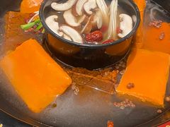 -三江两海老火锅(北京首店)