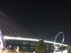 -南京眼步行桥