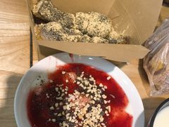 甜豆腐花草莓味-和众大油条(维明路店)