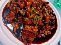 -魏铭鱼头捞饭(晋阳路店)