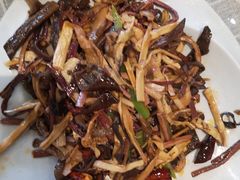 -小厨子私房菜·云南美食店