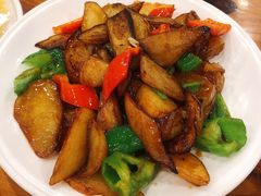 地三鲜-东北农家小院(定西路店)