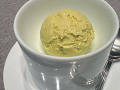 -新荣记(南京西路店)