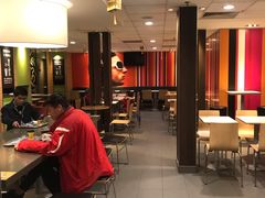 大堂-麦当劳(洪山商场店)