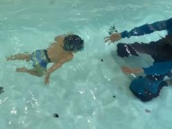 -爱乐婴童水育早教中心·儿童游泳中心(田园商业广场店)