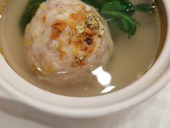 蟹粉狮子头-怡园饭店-餐厅(四望亭店)