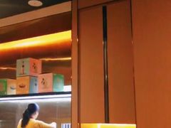 -海底捞火锅(凯德广场店)