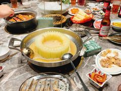 -禄婶鸡煲·打边炉