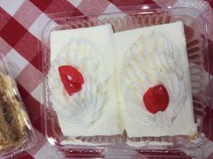 -红宝石·鲜奶小方·海派西点房(南丹店)