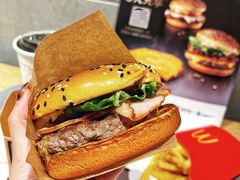 -麦当劳(中山公园龙之梦店)