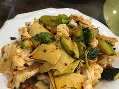 -杨记小骨头羊杂馆(南五马路店)