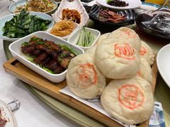 夹饼大块肉-7017浙菜•建德味(中财店)
