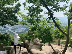 -灵岩山风景区