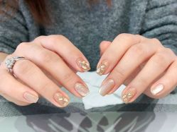 -丽心自助美甲美睫