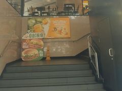 -麦当劳(东方时代广场分店)