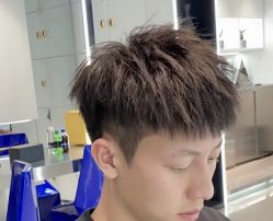 -禾曼造型
