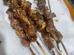 -巴汗羊肉串烧烤店