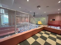 -奈尔宝·儿童乐园·亲子餐厅(华采天地店)