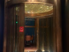 -翡翠36酒吧(浦东香格里拉店)