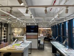 -瑞司视光眼镜·蔡司战略合作眼镜店(新街口店)