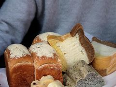 -花园饼屋·吐司蛋糕面包(星海店)