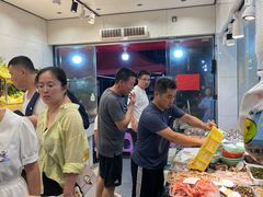 -健跳小海鲜(人民路店)