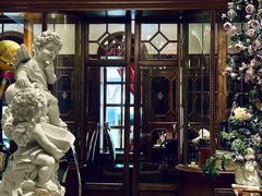 -秘密旅行Bonjour(黑金冠 江南西店)
