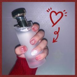 -小四撸猫美甲咖