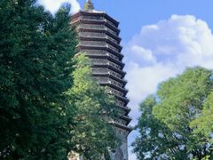 -玲珑塔公园