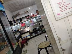 -咱家王新国把子肉(县东巷店)