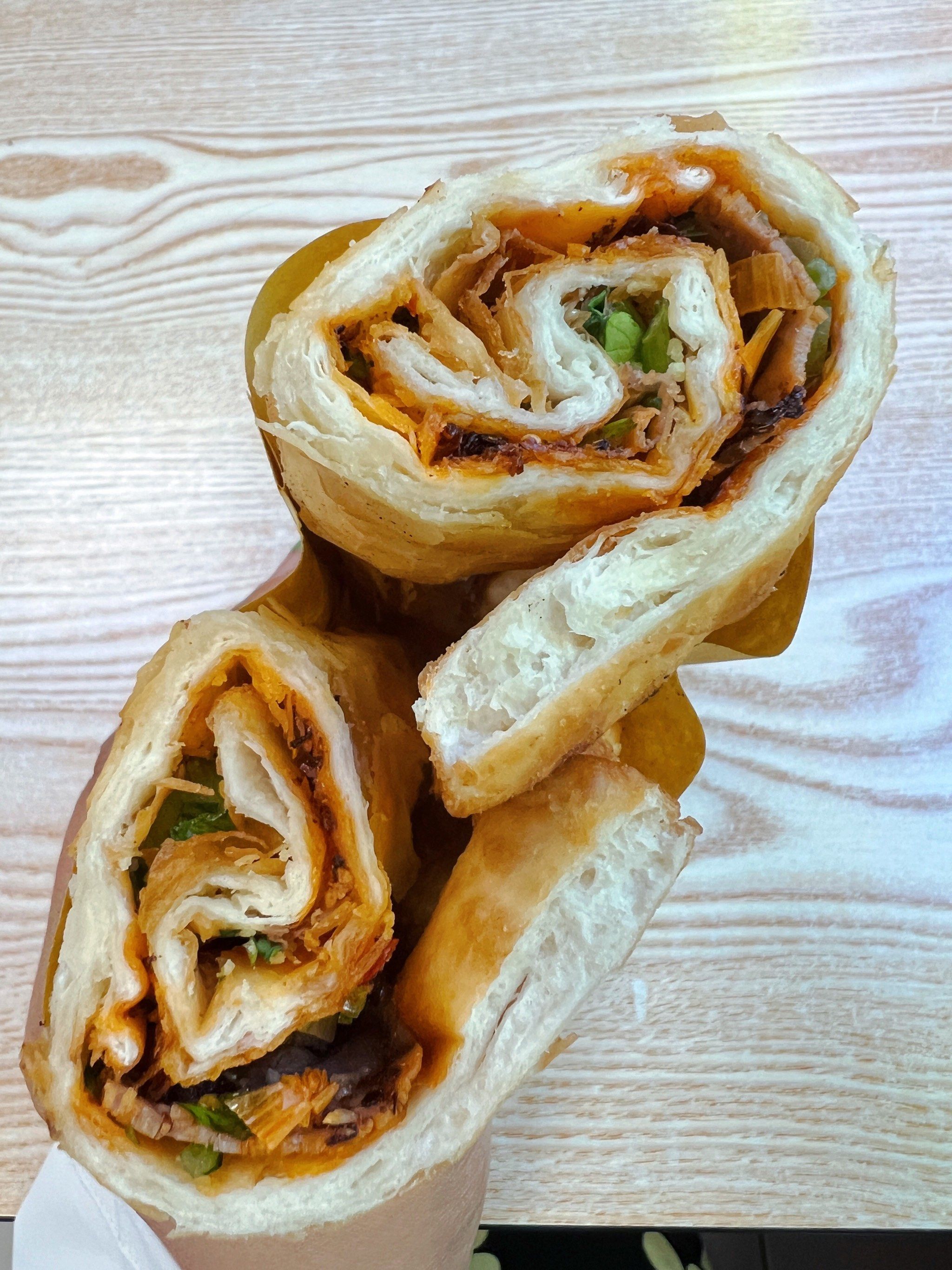 好吃的牛肉卷饼