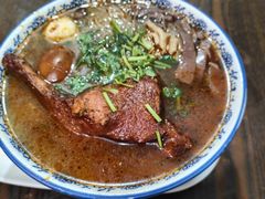 -叶新小吃店(来凤小区总店)