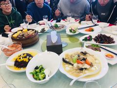 -怡园饭店-餐厅(四望亭店)