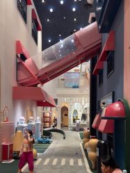 -奈尔宝·儿童乐园·亲子餐厅(华采天地店)