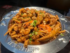 牛蛙煲-胖哥俩肉蟹煲(济南世茂国际广场店)