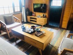 -梁子湖东篱老屋生态庄园