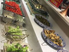 自助菜-皇品世家牛排(七一路店)
