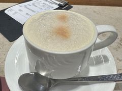 -阿维斯咖啡(镜湖店)