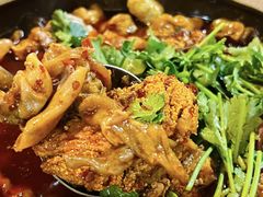 -鸿亨泰杂鱼馆(港馨家园店)