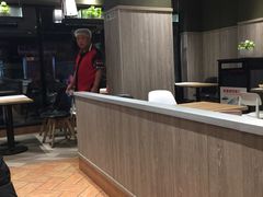 -肯德基(珠峰店)