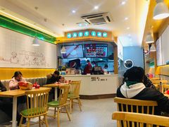 用餐区-塔斯汀中国汉堡(江大南路店)