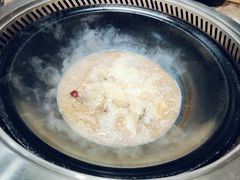 -锅老头海鲜铁锅炖