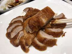 新雅片皮鸭-新雅粤菜馆(南京东路店)