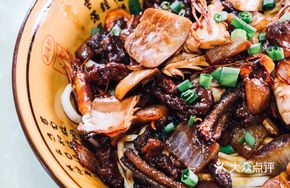 Stir-Fried Eel Noodles