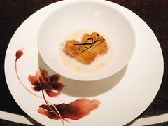 餐前小食咸豆浆油条-杭州西子湖四季酒店·金沙厅