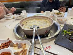 -土连锅·现熬养生汤锅(梁家巷店)