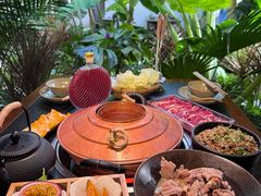 -菌自由丨野生菌火锅特色庭院餐厅(丽江古城店)